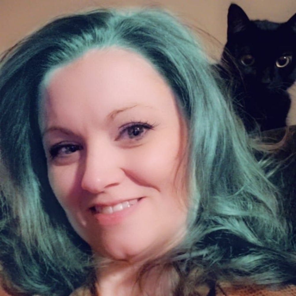 Meet your Posher, Carrie ann